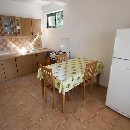 Apartamento Uvala Rapak 12779c Gdinj